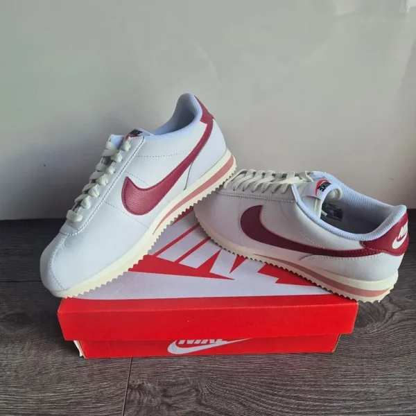 Nike Cortez 4.5