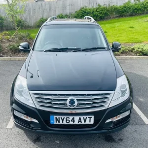 2014 Ssangyong Rexton W 2.0L manual 4x4 - Image 3