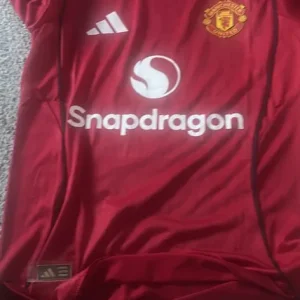 Man Utd new football shirt 2025/2026