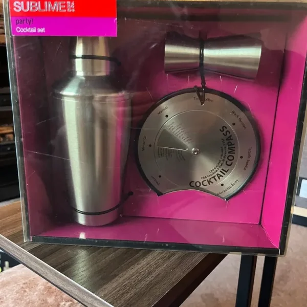 Gold Coloured Cocktail Set