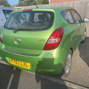 Hyundai i20 hatchback 2009 manual 1248cc 3-door - Image 4