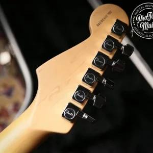 2001 Fender American Standard Stratocaster 3 Tone Sunburst - Image 5