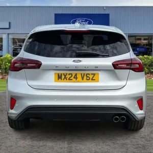 2024 Ford Focus 1.0 EcoBoost Hybrid ST-Line X 5-door Manual - Image 7