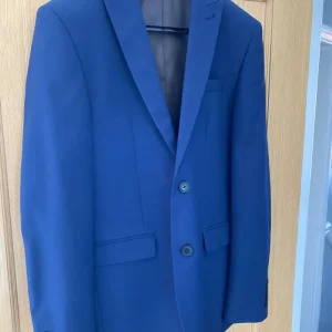 Suit - Image 2