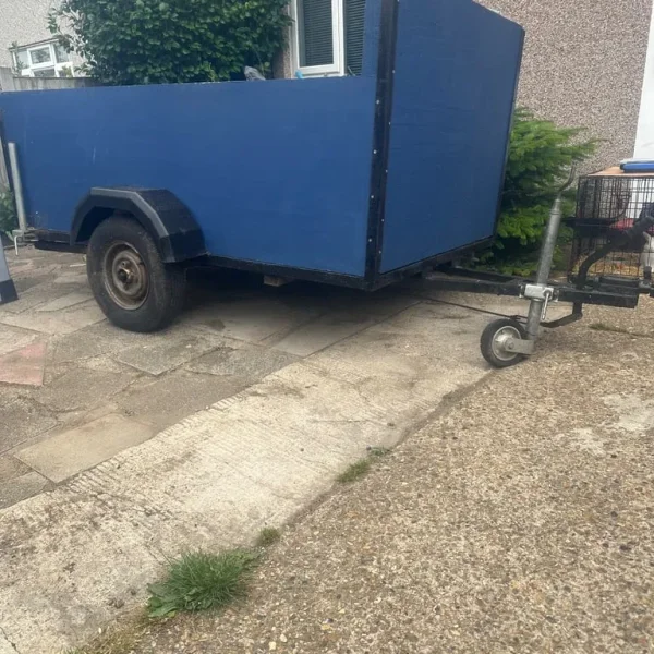 Car trailer