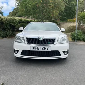 Skoda Octavia VRS Hatchback 2011 Manual 1968cc 5-door - Image 2