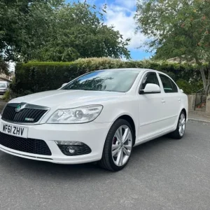 Skoda Octavia VRS Hatchback 2011 Manual 1968cc 5-door - Image 3