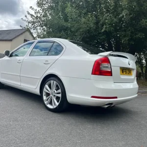 Skoda Octavia VRS Hatchback 2011 Manual 1968cc 5-door - Image 5