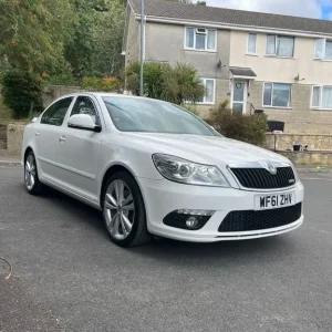 Skoda Octavia VRS Hatchback 2011 Manual 1968cc 5-door