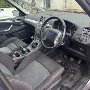 Ford S-Max 2014 Manual 5-door MPV - Image 7