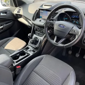 Ford Kuga 2.0 Tdci Ecoblue Titanium 5-door SUV Diesel Manual - Image 5