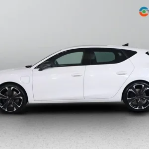 2022 Cupra Leon eHybrid VZ2 1.4L Plug-in Hybrid - Image 8