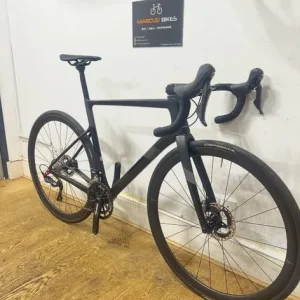 Cannondale Supersix Evo road bike - Image 2