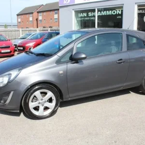 Vauxhall Corsa SXI 1.2 Three Door 2012 - Image 2