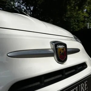 2020 Abarth 595 1.4 T-Jet 3dr hatchback manual - Image 8