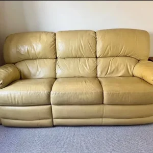 3 seater leather sofa Good condition