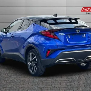 2020 Toyota C-HR 2.0 Hybrid Dynamic 5-door Hatchback - Image 2