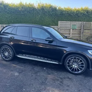 Mercedes-Benz GLC Estate 2015 2143cc 5-door - Image 2