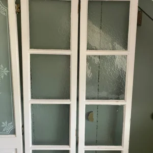 6 wooden bi-fold doors - Image 5