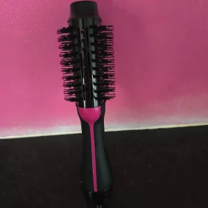 Revlon volumiser and dryer - Image 2