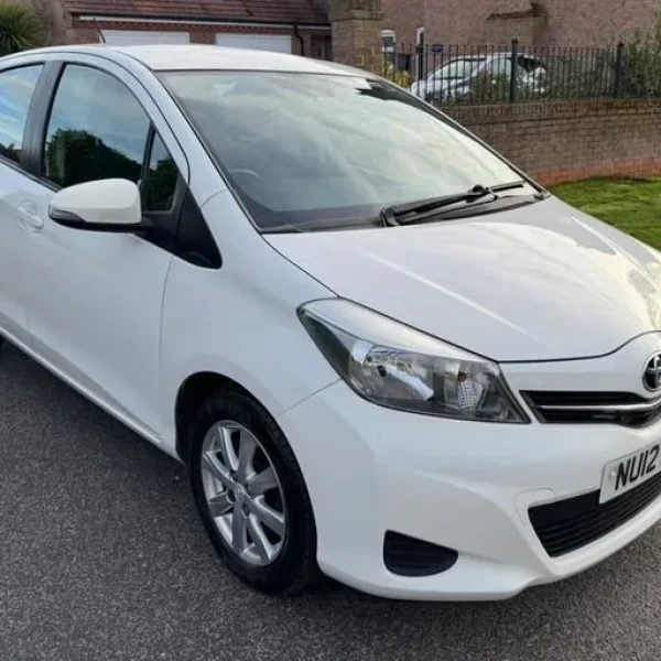 2012 Toyota Yaris 1.3 VVTi TR
