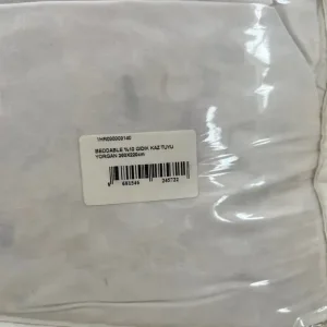 Goose feather and down super king duvet - Image 3
