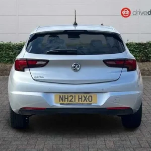 2021 Vauxhall Astra 1.2 Turbo Griffin Edition Hatchback - Image 4