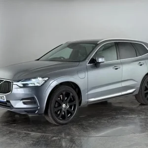 2018 Volvo XC60 2.0h T8 Twin Engine 10.4kWh Inscription Pro AWD Estate - Image 3