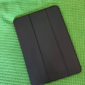 iPad Air 3 (64GB) - Image 2