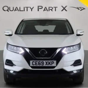 2019 Nissan Qashqai 1.3 DIG-T Acenta Premium Euro 6 5-door hatchback - Image 2