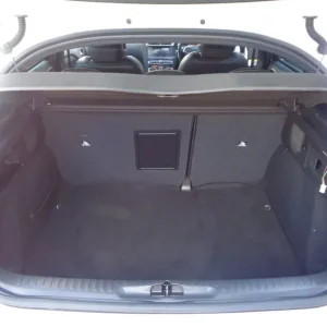 2016 DS 4 PureTech Prestige S/S Hatchback - Image 6
