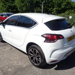 2016 DS 4 PureTech Prestige S/S Hatchback - Image 7