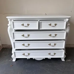 French solid wood white carved chest of drawers - Image 5