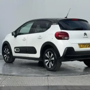 2024 Citroen C3 1.2 PureTech PLUS Hatchback - Image 8