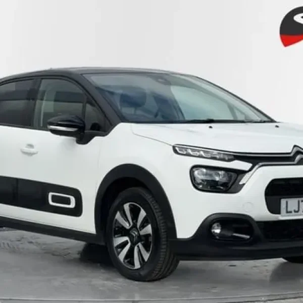 2024 Citroen C3 1.2 PureTech PLUS Hatchback