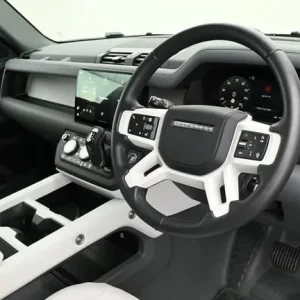 2025 Land Rover Defender 110 3.0 D350 MHEV X-Dynamic HSE Auto 4WD Euro 6 (s/s) 5dr SUV Diesel Auto - Image 5