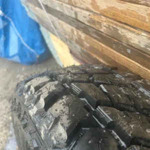Ford ranger alloy wheel with new tyre - Image 3