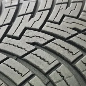 205 55 16 2 x Pirelli All Season Cinturato SF2 tyres - Image 4