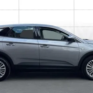 2020 Vauxhall Grandland X 1.2 Turbo Business Edition Nav 5dr Petrol Hatchback - Image 5
