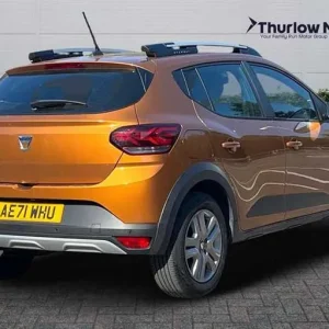 2022 Dacia Sandero Stepway 1.0 TCe Comfort Hatchback - Image 3