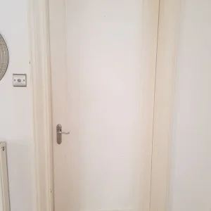 4 x TALLER INTERNAL DOORS - Image 6