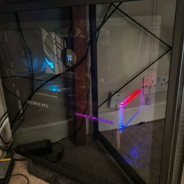 Gaming PC with RTX 4090 and 7950X3D