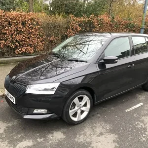 Skoda Fabia Hatchback 2019 Manual 1.0L 5-door - Image 2