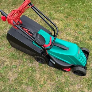 Bosch Rotak 320 Lawnmower - Image 3