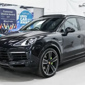 2021 Porsche Cayenne V6 1 Former Keeper Estate Petrol/Ele Automatic - Image 2