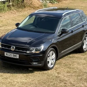 2020 Volkswagen Tiguan 1.5 TSI EVO Match Euro 6 (s/s) 5dr SUV Petrol Manual - Image 5