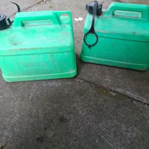 2x Petrol Fuel Cans