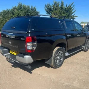 2020 Mitsubishi L200 DI-D BARBARIAN X DCB Pick Up - Image 2