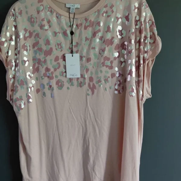 LADIES TOPS