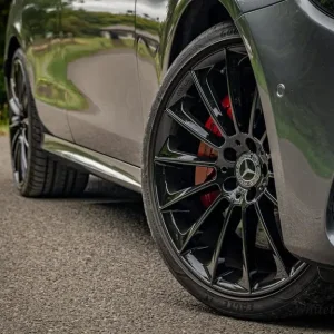 2017 Mercedes-Benz E350d AMG Line Premium Plus - Image 7
